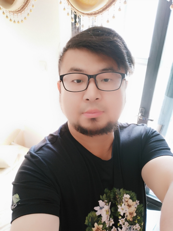 一生所爱的第二张照片--南京蓝颜知己交友网