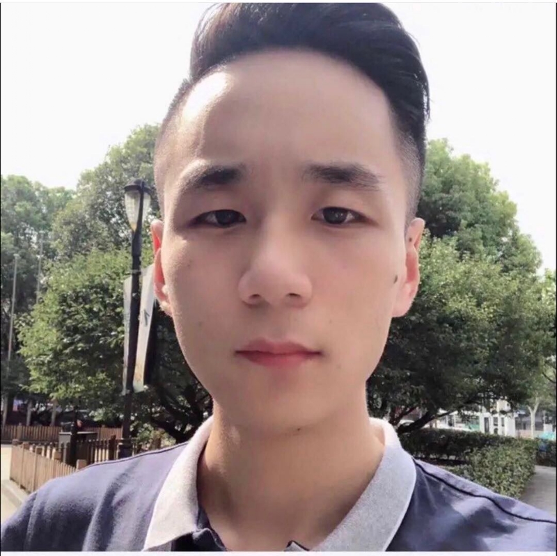 期待八月的雨的第一张照片--南京蓝颜知己交友网