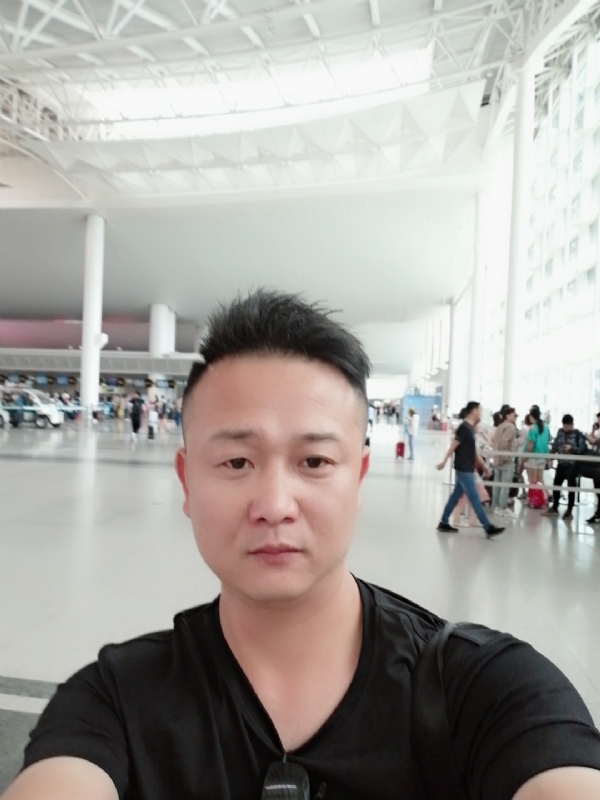 一叶知秋的第一张照片--南京蓝颜知己交友网