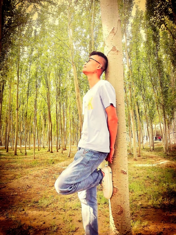 绝卓苦坚的第一张照片--南京蓝颜知己交友网