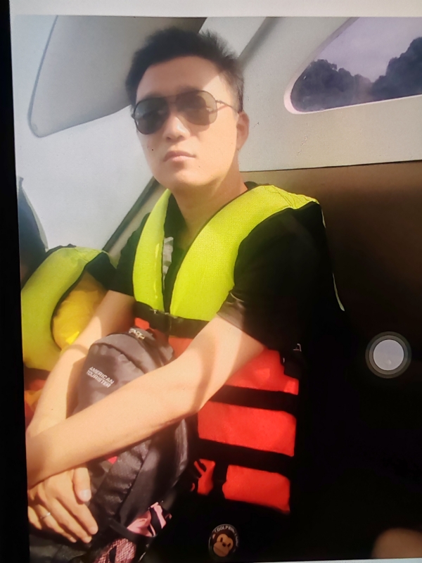 座看烟霞散的第一张照片--南京蓝颜知己交友网