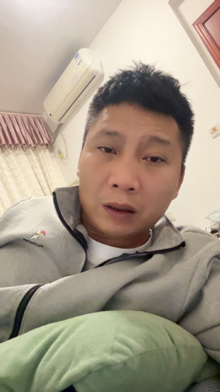 细水长流的第一张照片--南京蓝颜知己交友网